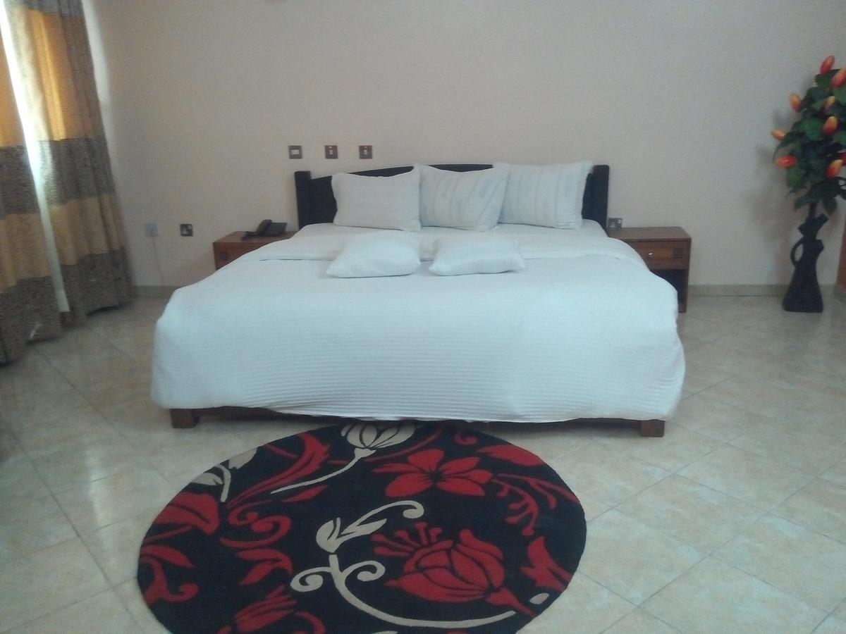 Orchid Hotel 阿沙巴 外观 照片