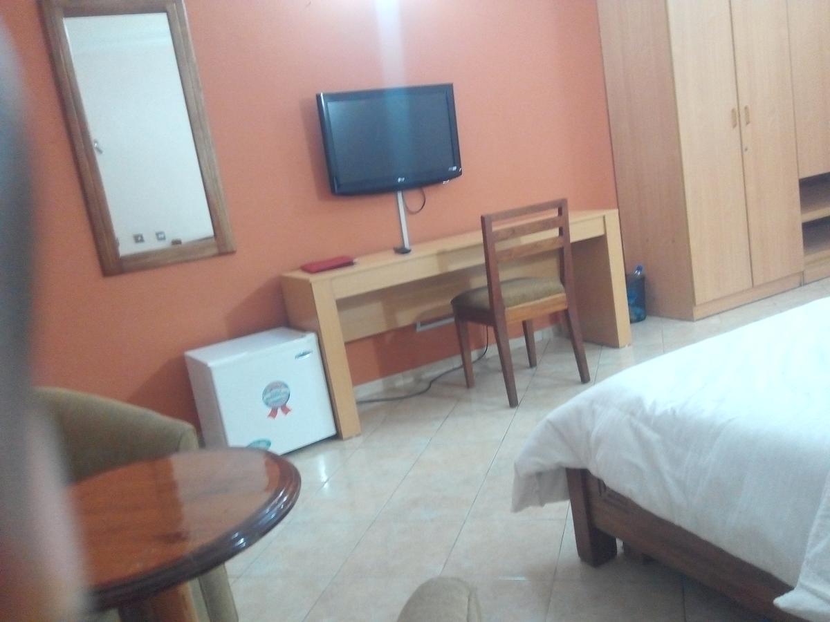 Orchid Hotel 阿沙巴 外观 照片